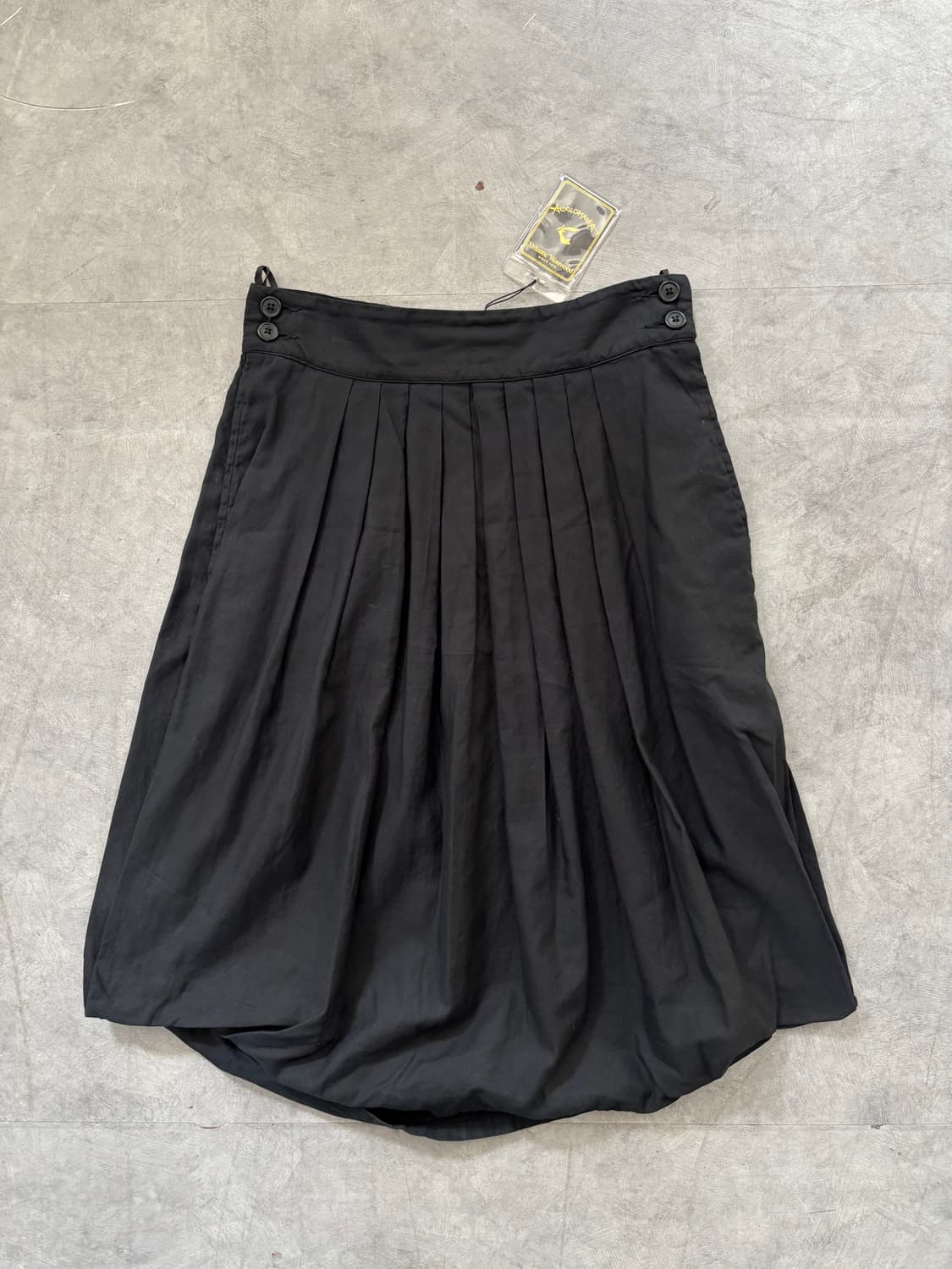 Vivienne Westwood 비비안웨스트우드 블랙 펌킨 스커트 상품이미지3