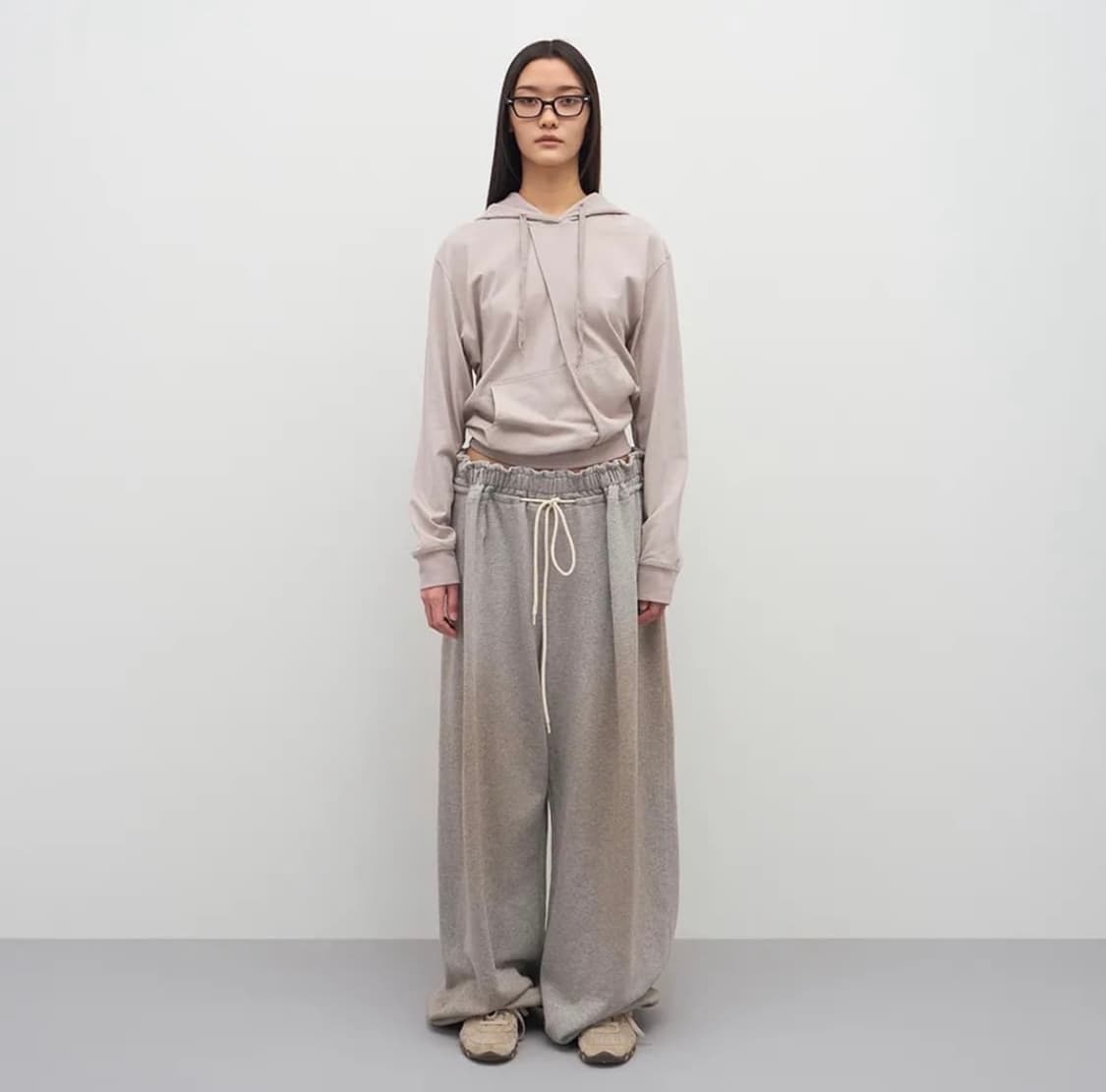 LCDC 스프레이 워시드 플리츠 디테일 트라우저 상품이미지1