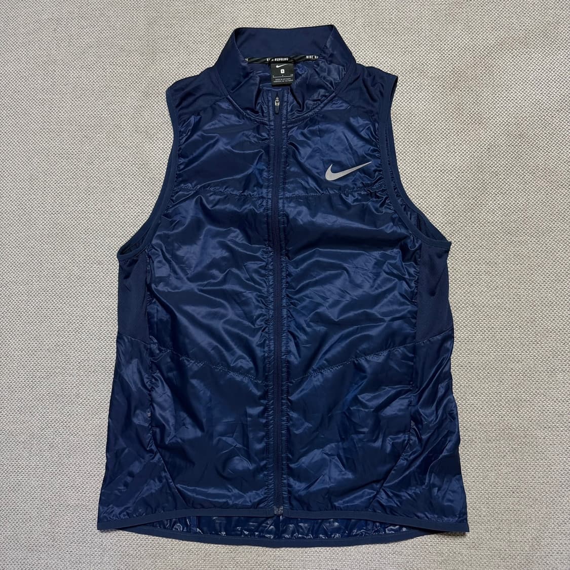 나이키 러닝 경량 패딩조끼 상품이미지1
