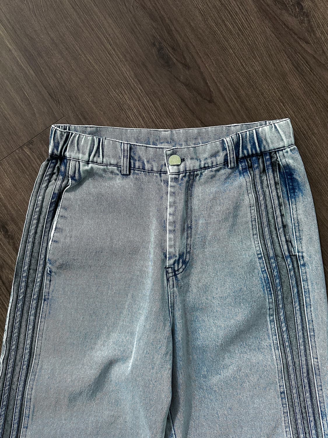 Staffpick 와이드 사이드 트랙 데님 팬츠 상품이미지9