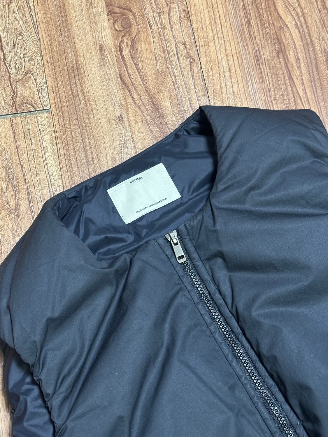 포터리 neat vest 패딩조끼 상품이미지4