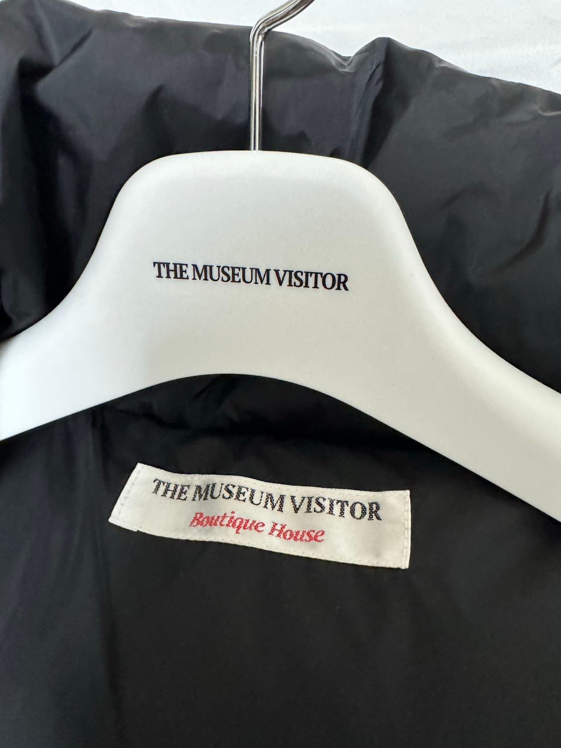 더뮤지엄비지터 패딩 베스트 조끼 경량 점퍼 상품이미지5