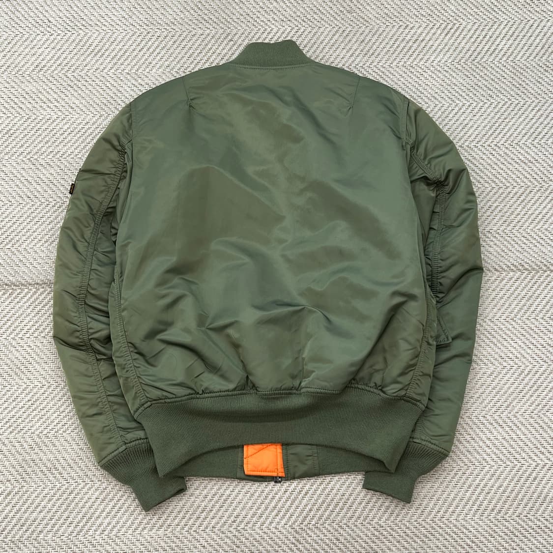 알파인더스트리 ma-1 항공점퍼 r3017 상품이미지3