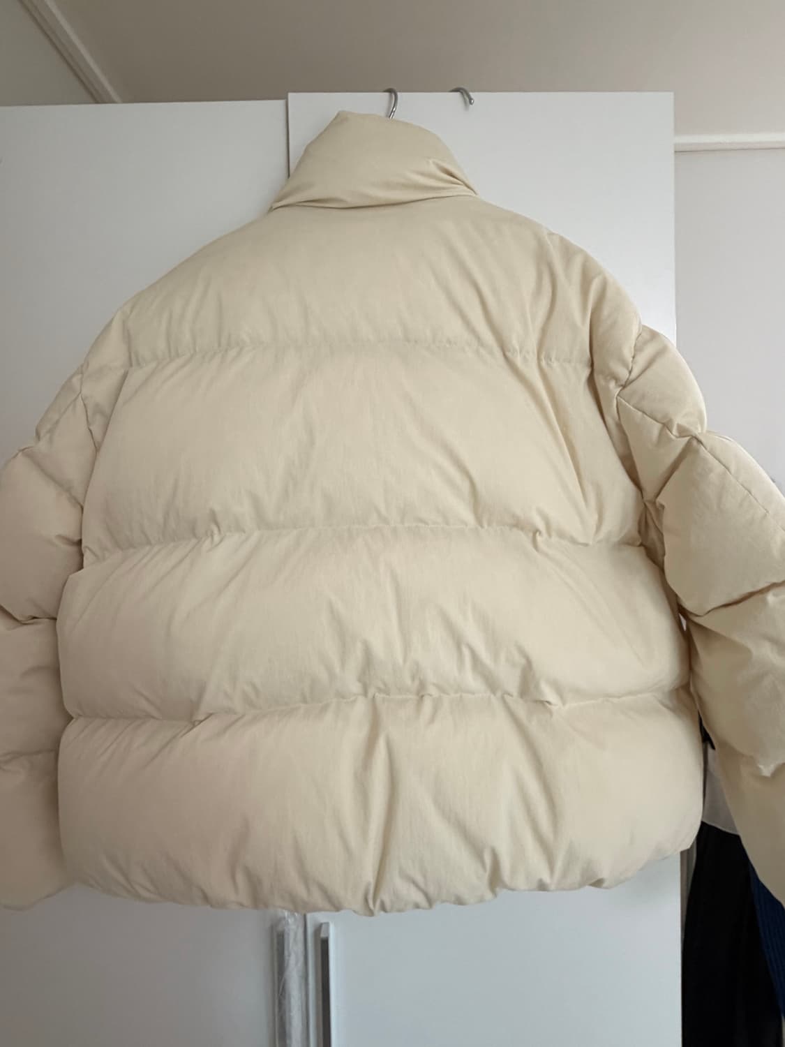 드파운드 하이넥 덕다운 숏패딩 크림 상품이미지7