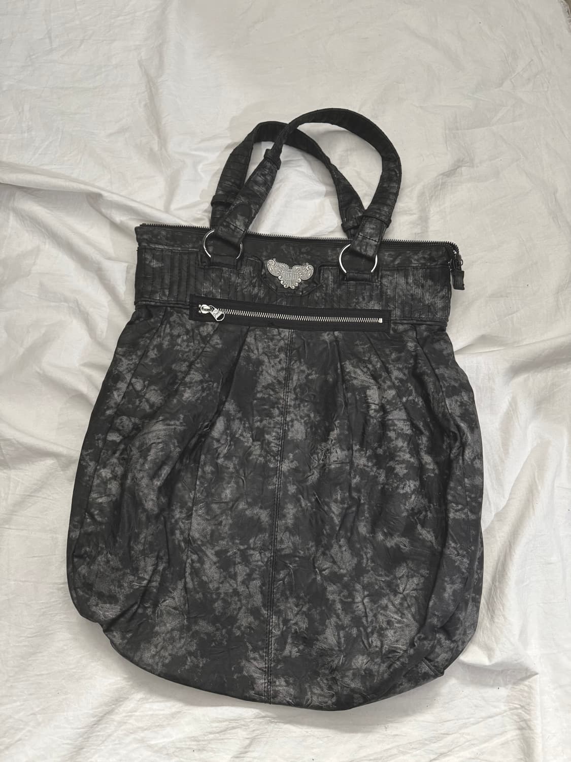 디젤 왁스코팅 레더 헬멧백 상품이미지2