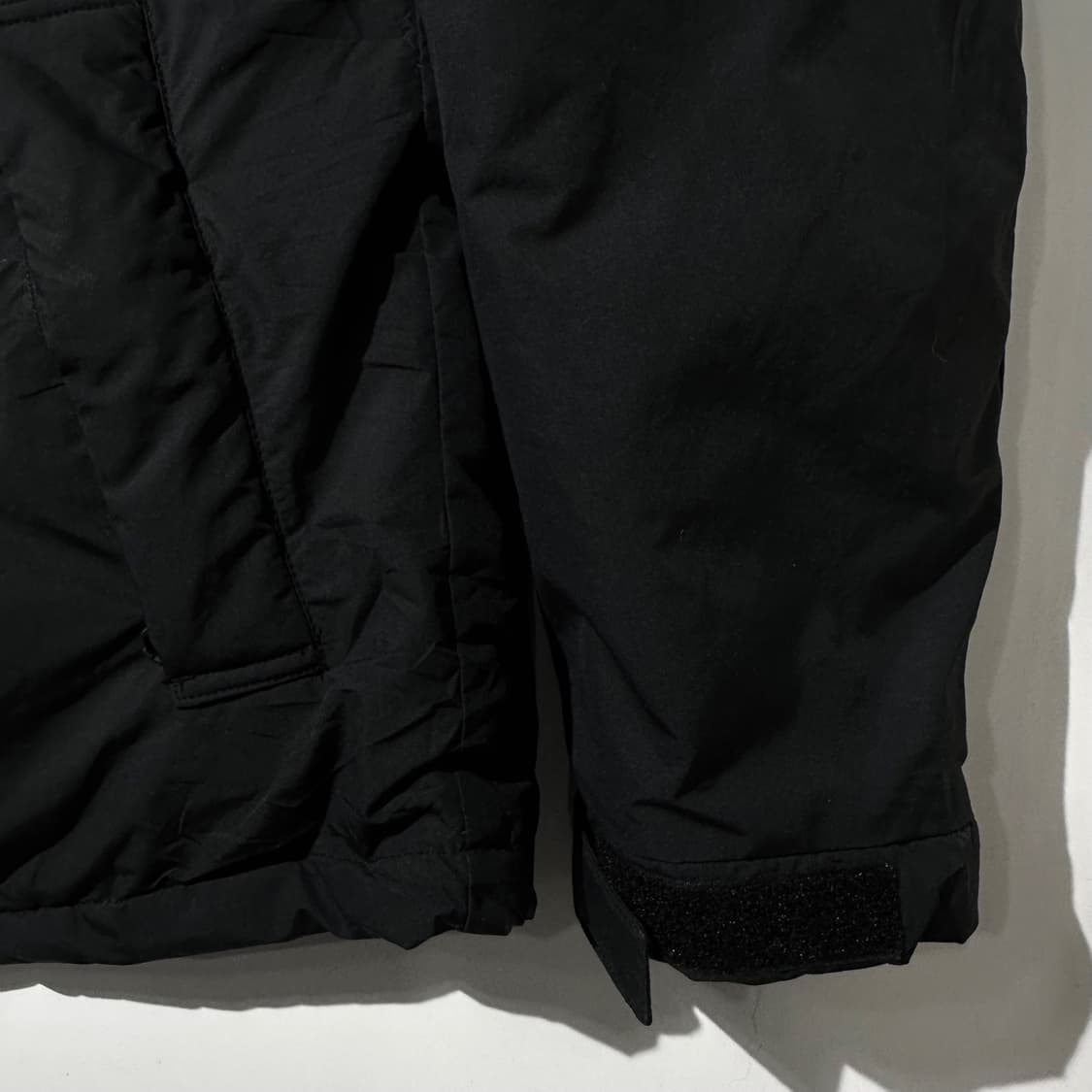 퍼스트다운 마우리 다운 패딩 파카 블랙 상품이미지7