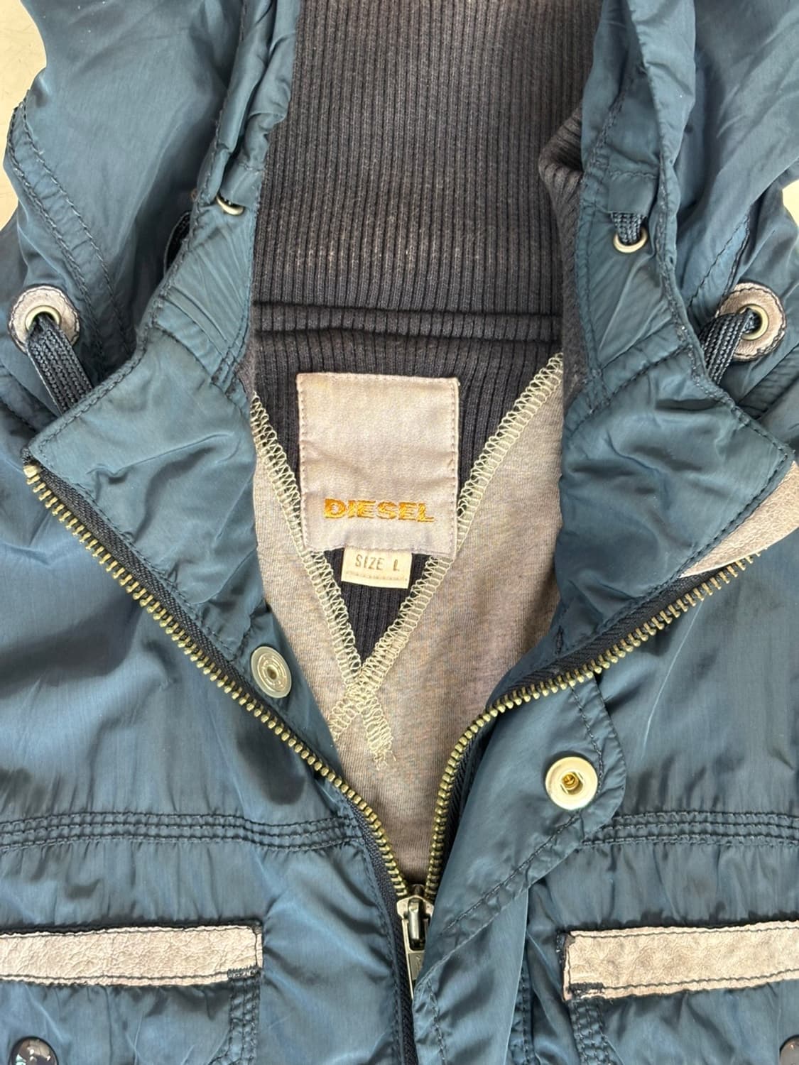 Vintage Diesel Hood Jumper 상품이미지5