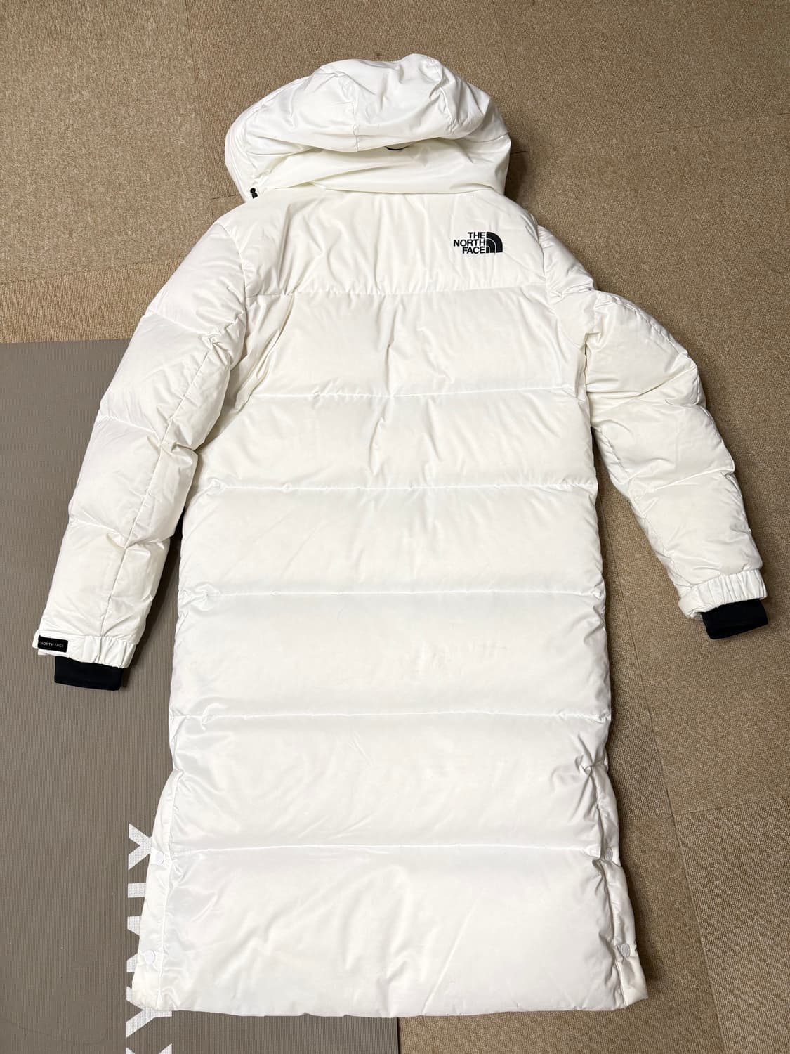 노스페이스 화이트 패딩  95  상품이미지5