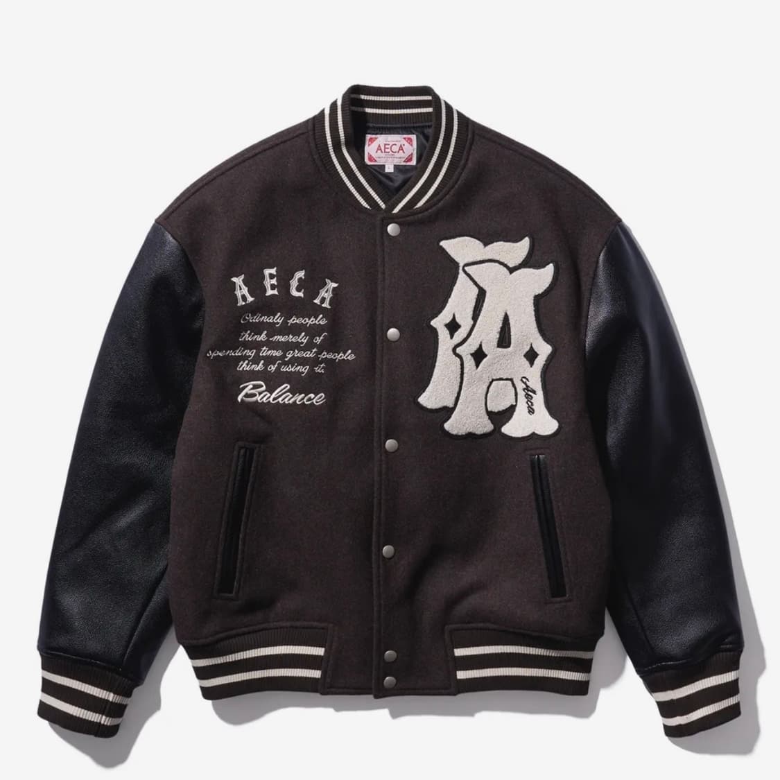 에이카화이트 바시티 자켓 상품이미지1