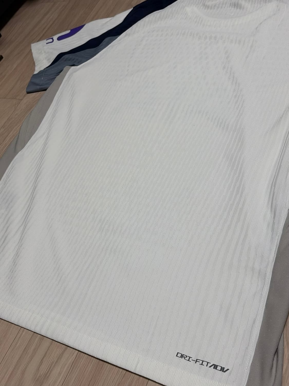 [XL] 나이키 토트넘 25/26 어센틱 홈 반팔 저지 드라이핏 ADV 상품이미지4