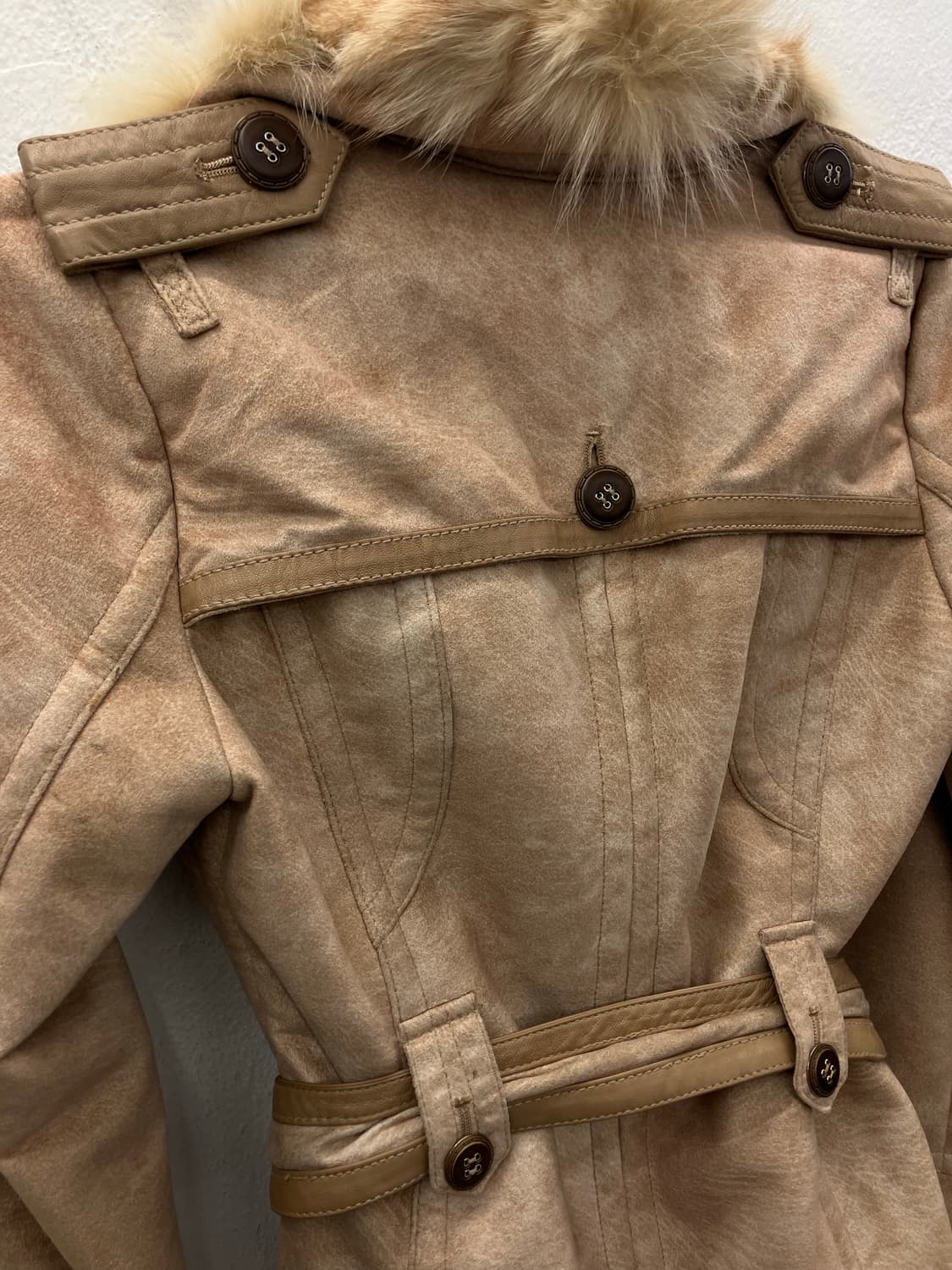 레더 트리밍 스웨이드 하프 무스탕 상품이미지4