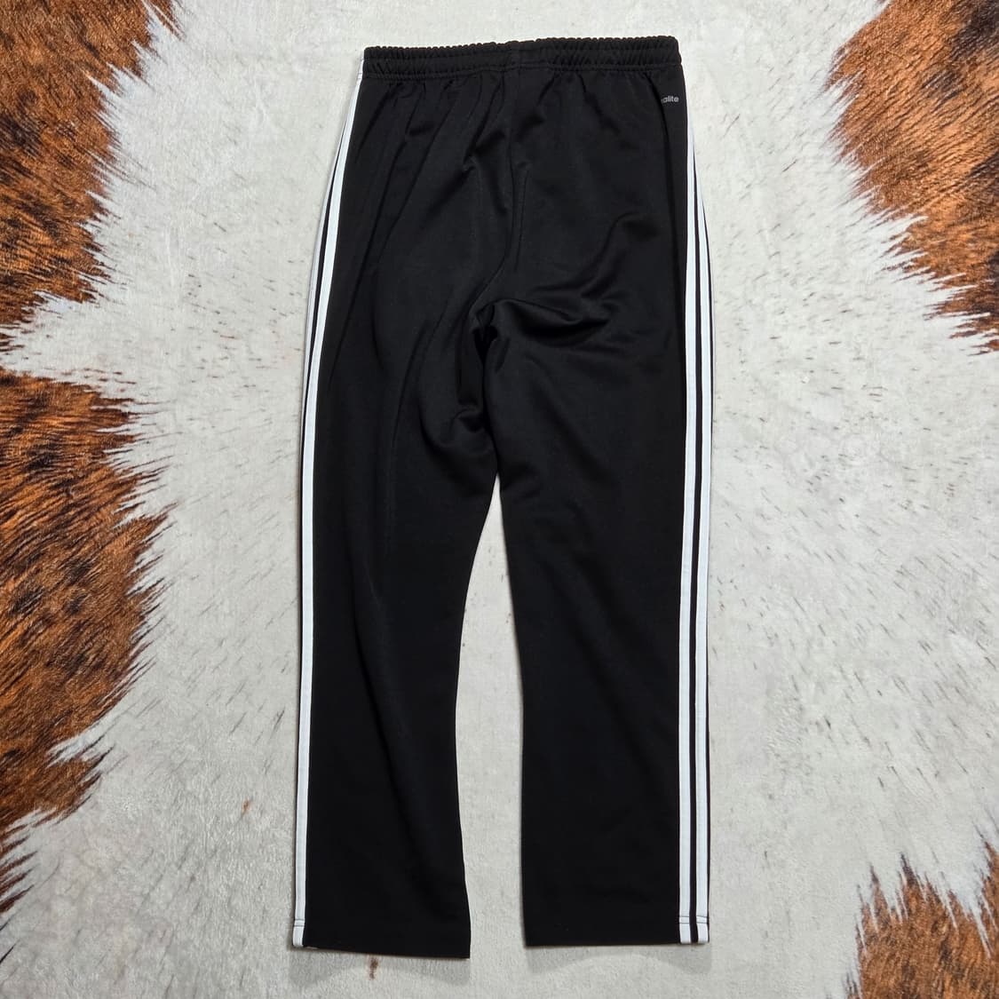  아디다스 블랙 삼선 트랙팬츠 상품이미지4