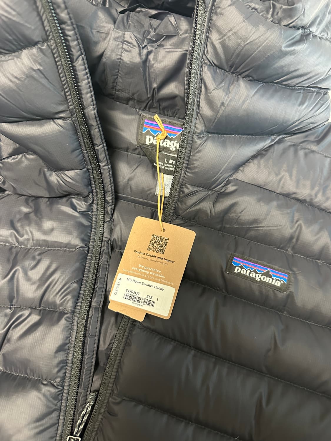파타고니아 다운스웨터 후디 경량패딩 블랙 L  상품이미지3