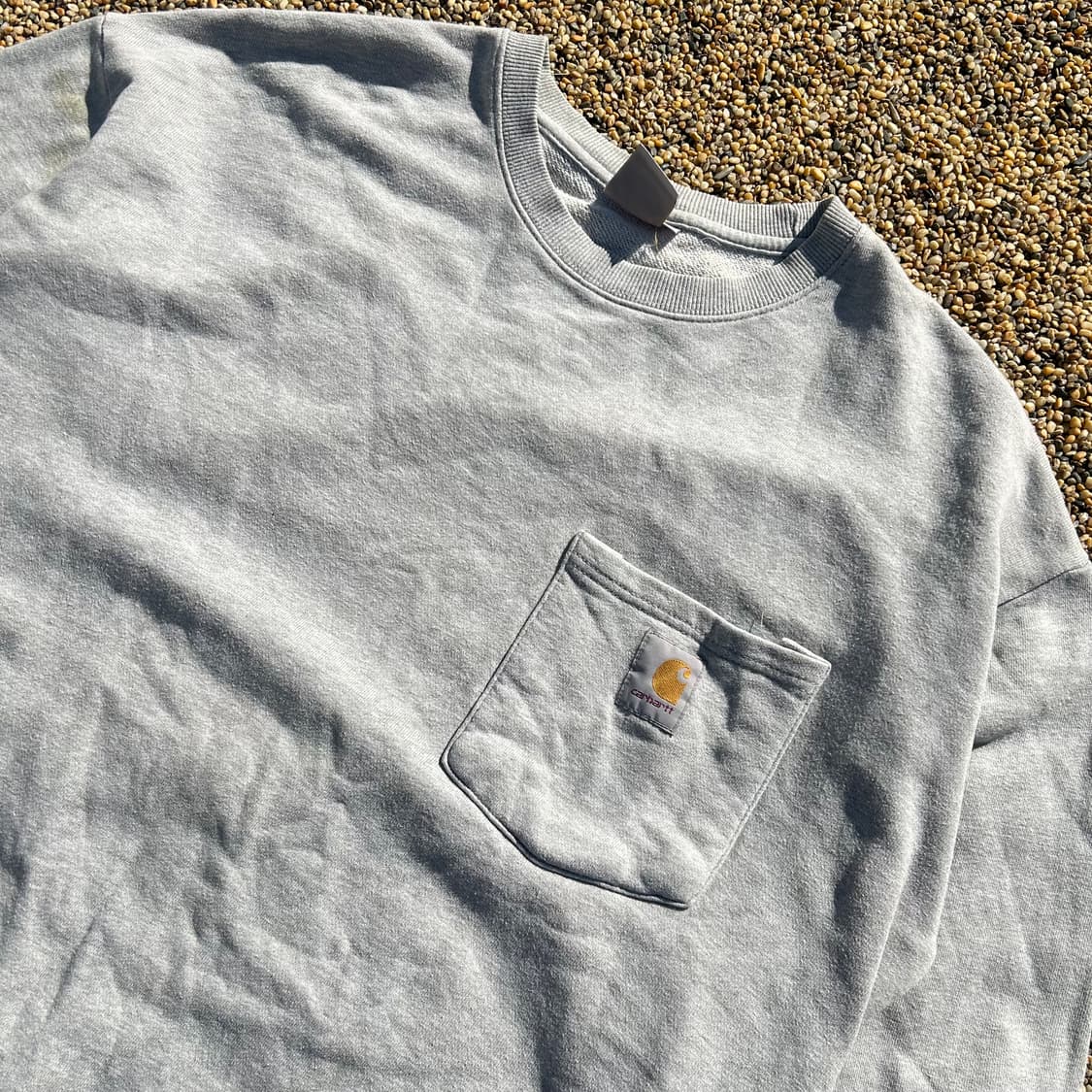 칼하트 원포켓 그레이 맨투맨 상품이미지2
