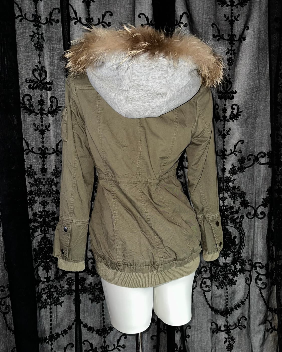 Khaki y2k jumper 상품이미지4