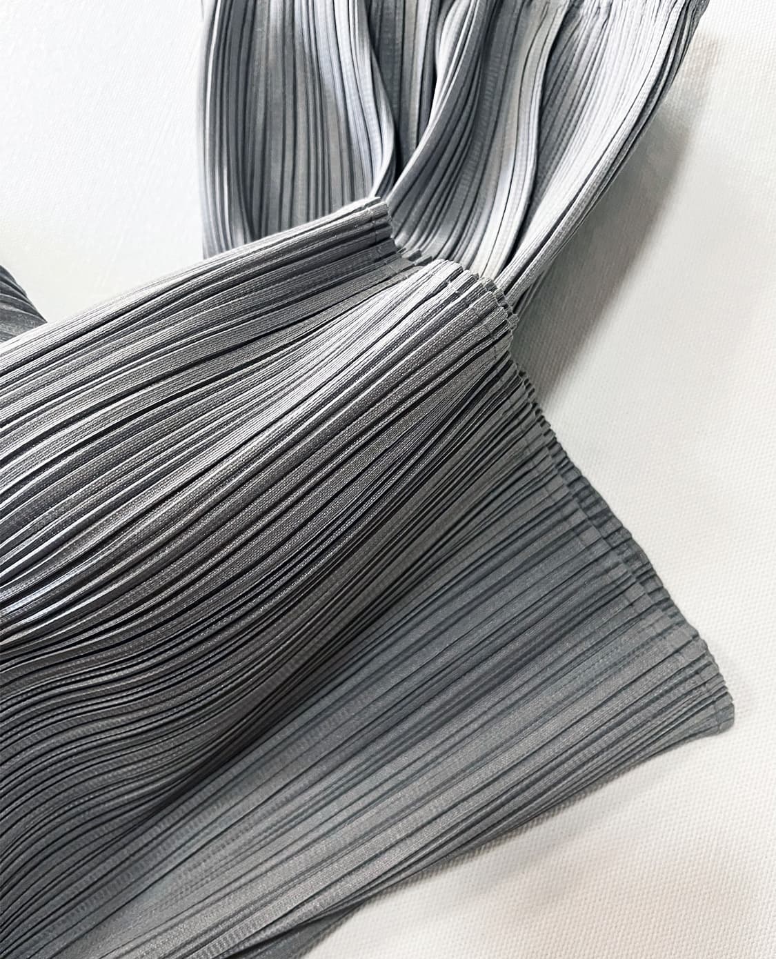 ISSEY MIYAKE PLEATS PLEASE gray pants 상품이미지7