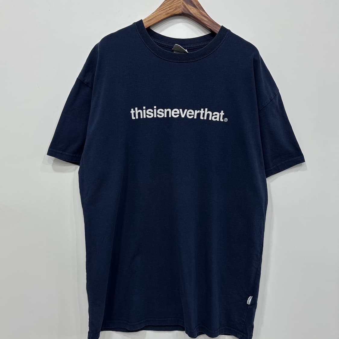 thisisneverthat 반팔티 상품이미지2