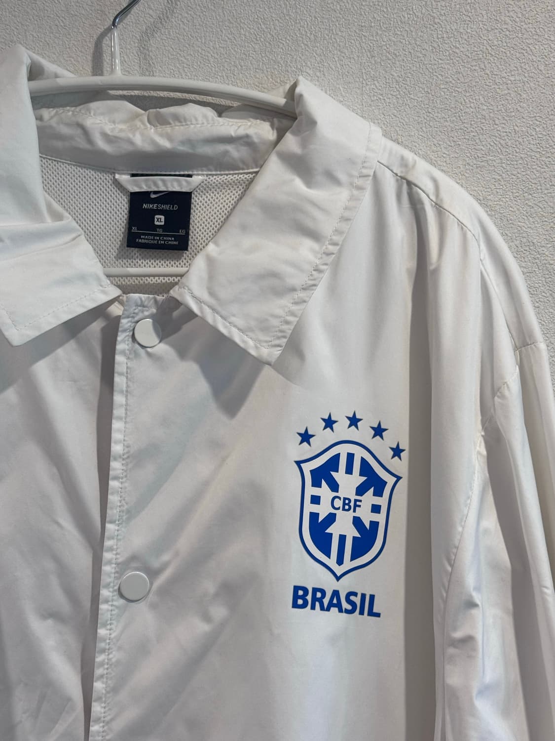 나이키 브라질 국가대표 엠블럼 윈드 자켓 2019 상품이미지2