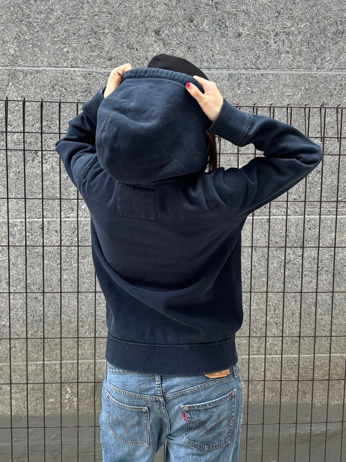 아베크롬비 네이비 후드티 상품이미지3