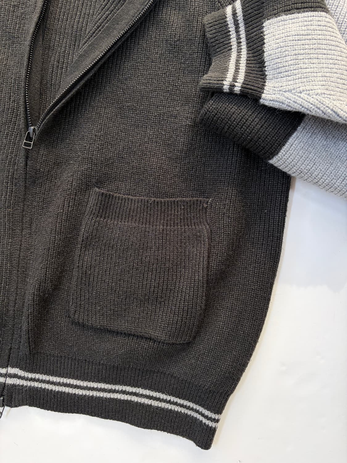 Vivastudio 투톤 니트 집업 가디건 상품이미지4