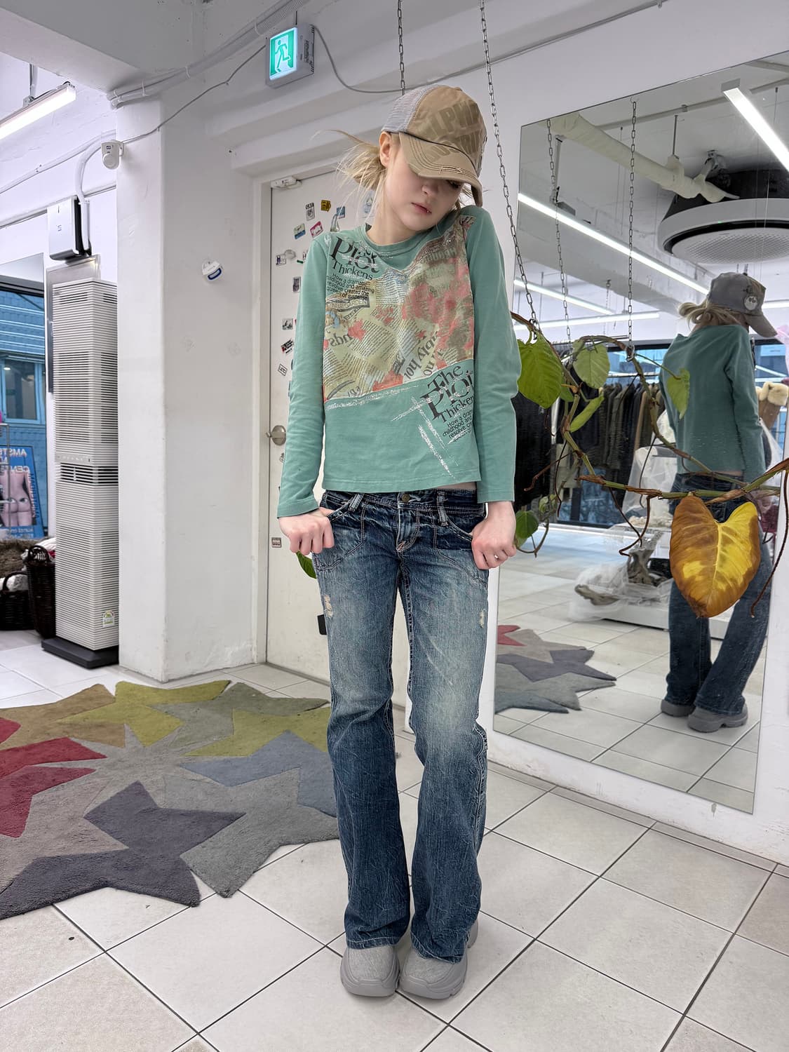 washed bootcut jeans 상품이미지1