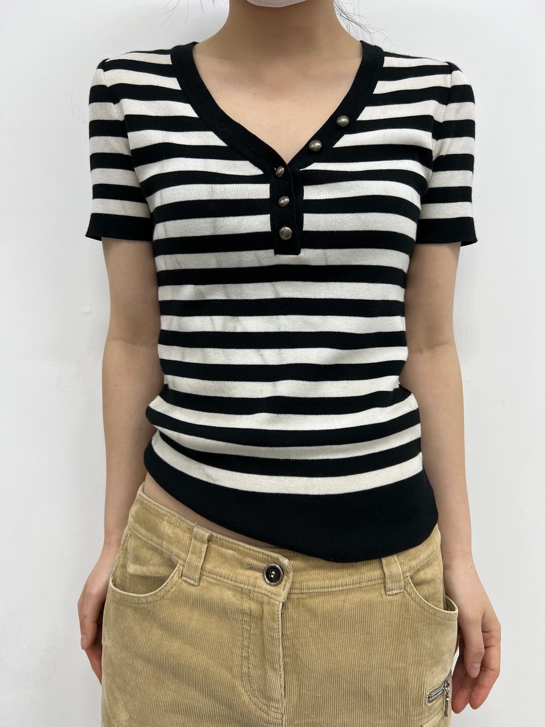 black stripe button knit top 상품이미지1