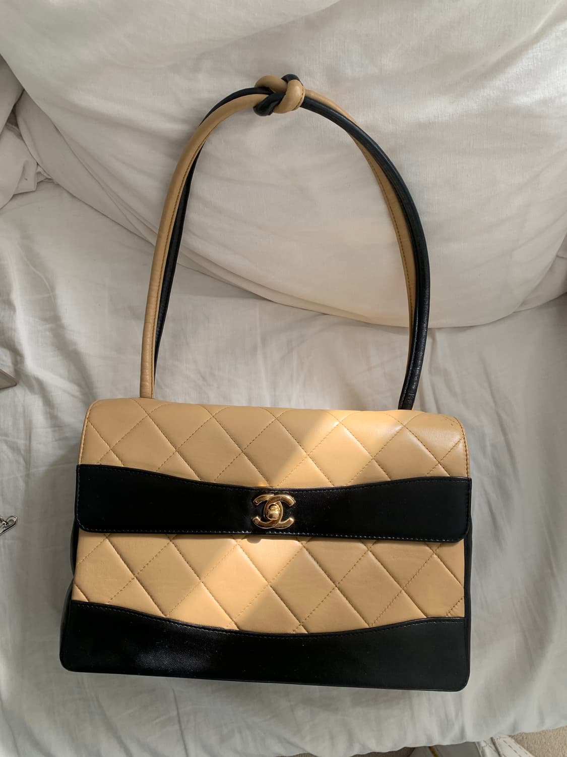 샤넬 투톤 숄더백 상품이미지4
