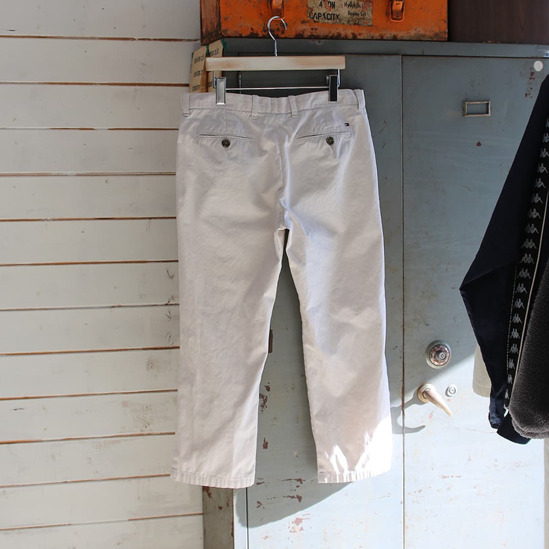 (착용컷) TOMMY HILFIGER 치노 팬츠 (남성용 33.5) 상품이미지2