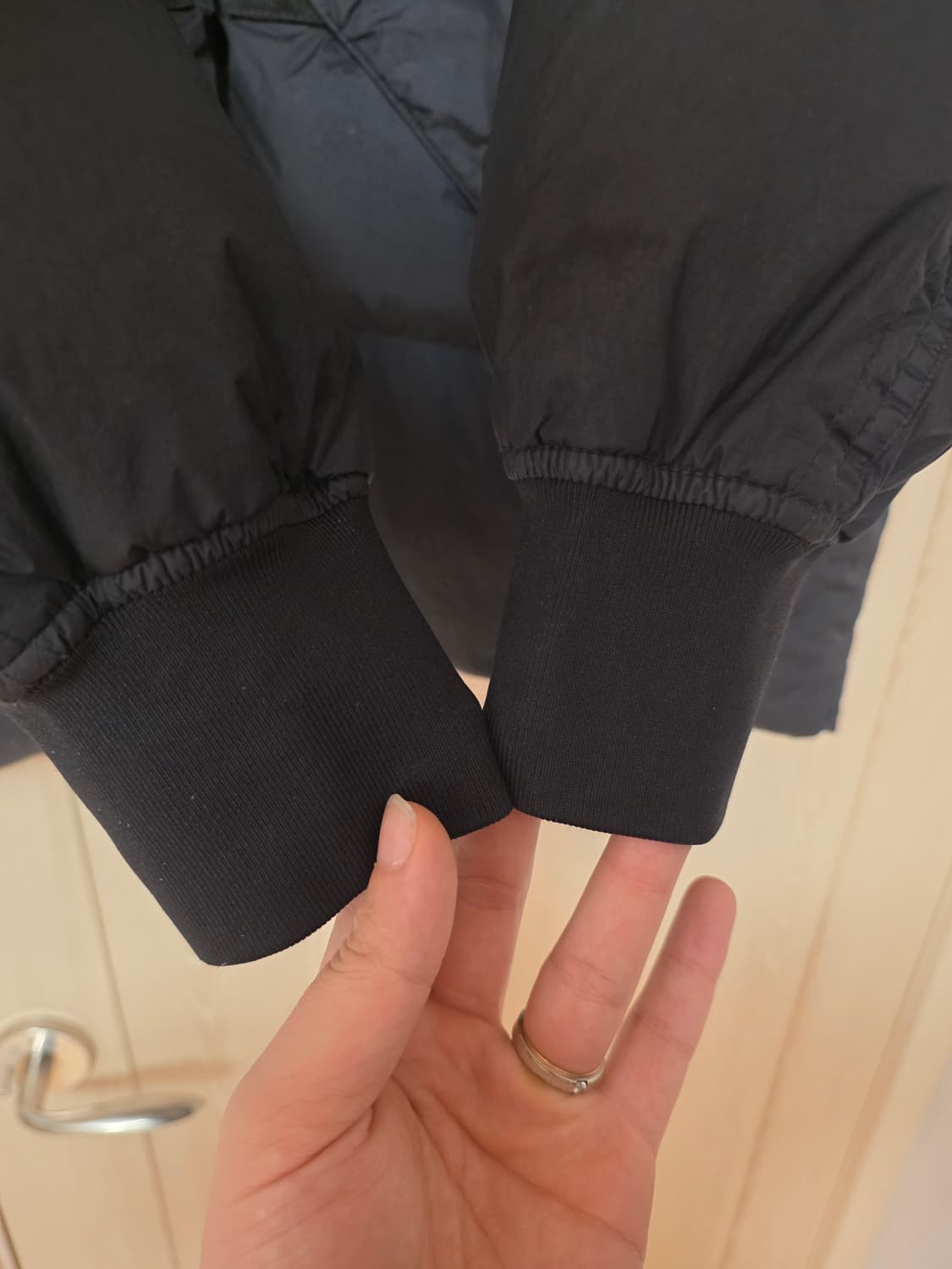 [23-24FW] 스톤아일랜드 가먼트 다잉 크링클랩스 패딩 2XL 상품이미지5