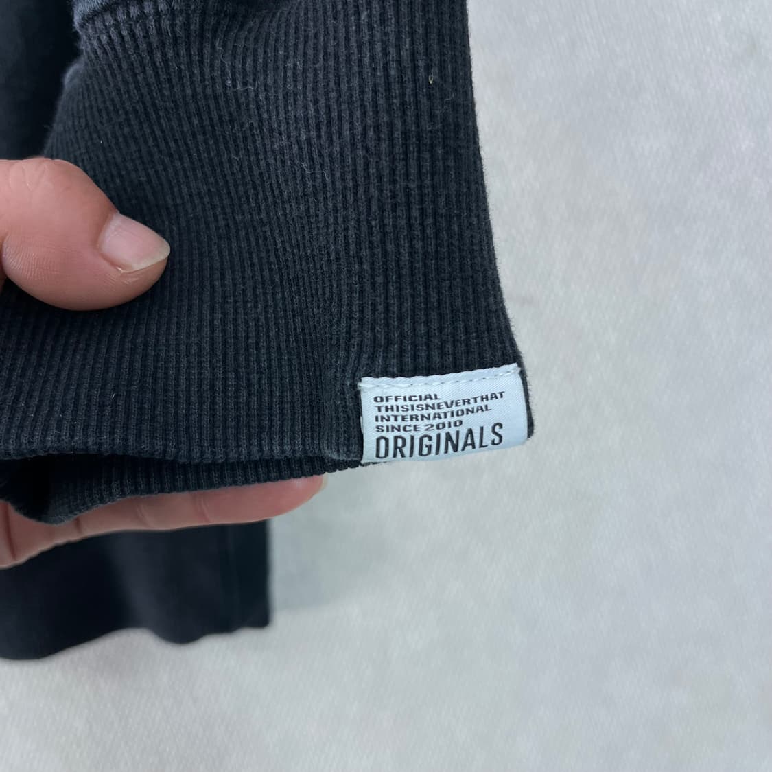 100 디스이즈네버댓 백로고 맨투맨 상품이미지6