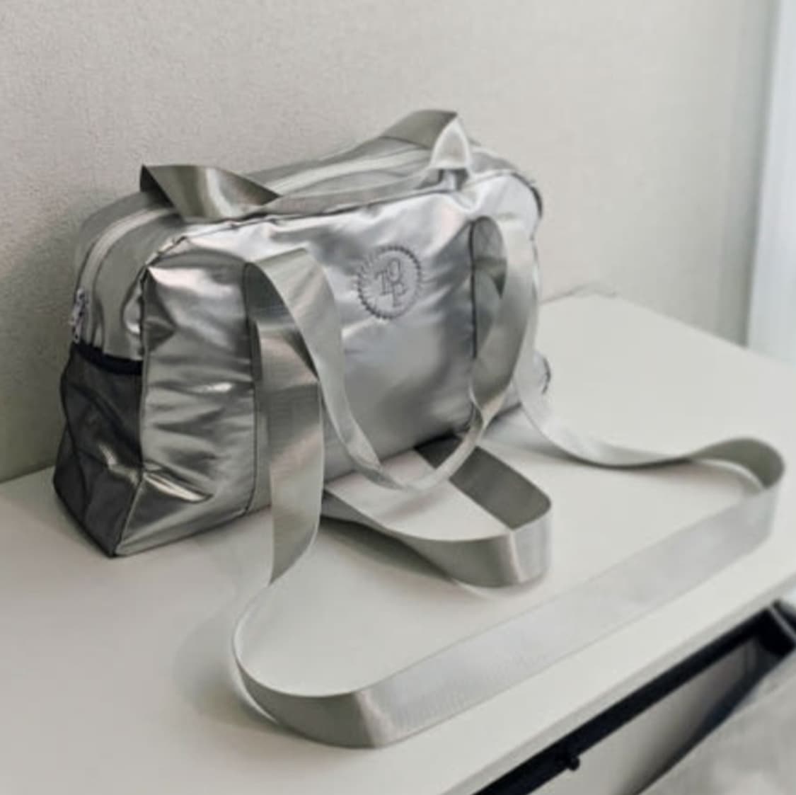 발레코어 실버 보스턴백 망치 가방 상품이미지1