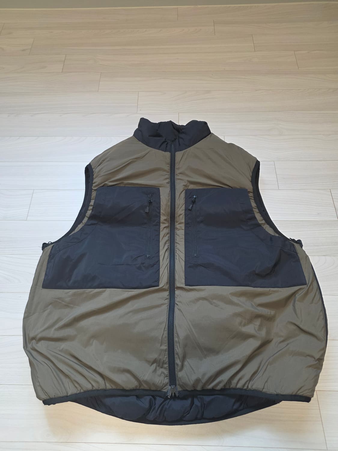 다이와피어39 리버시블 베스트 L 새상품 상품이미지2