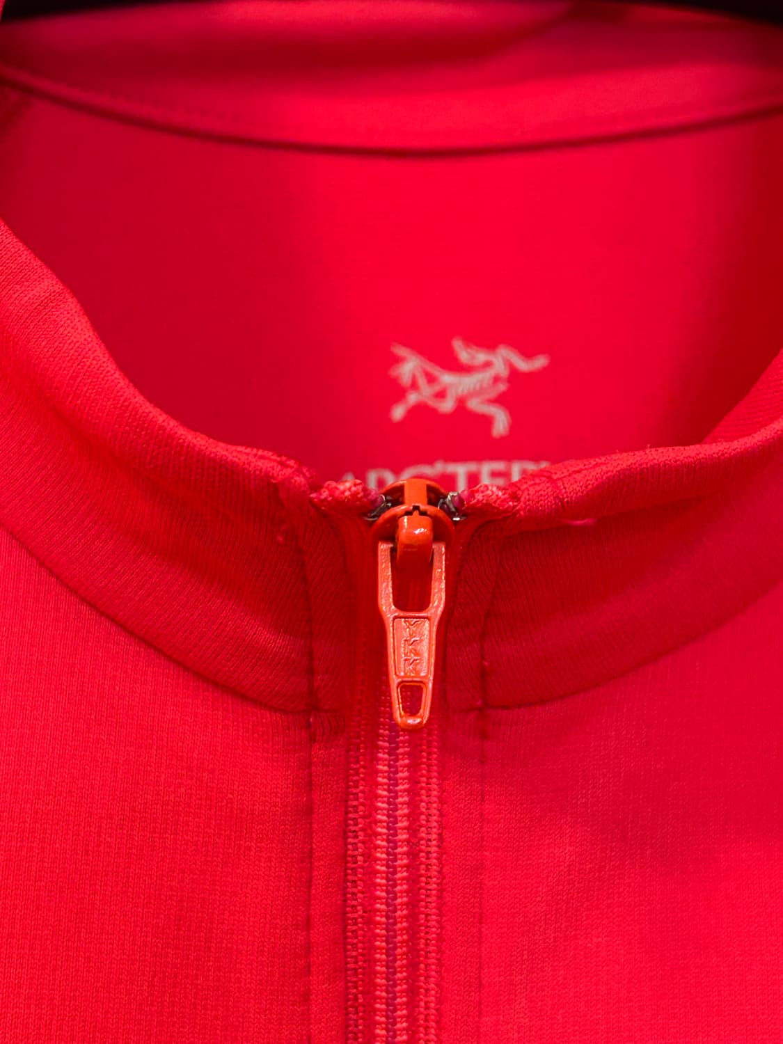 아크테릭스 여성 집업 티셔츠 S 레드 상품이미지4