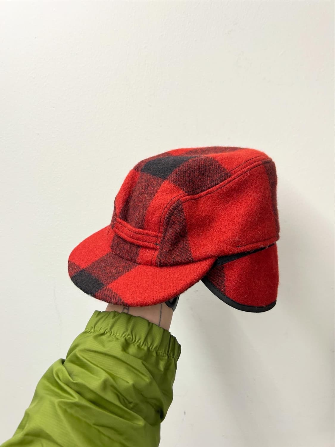 필슨 버팔로 체크 이어플랩 캡 USA MADE 상품이미지1