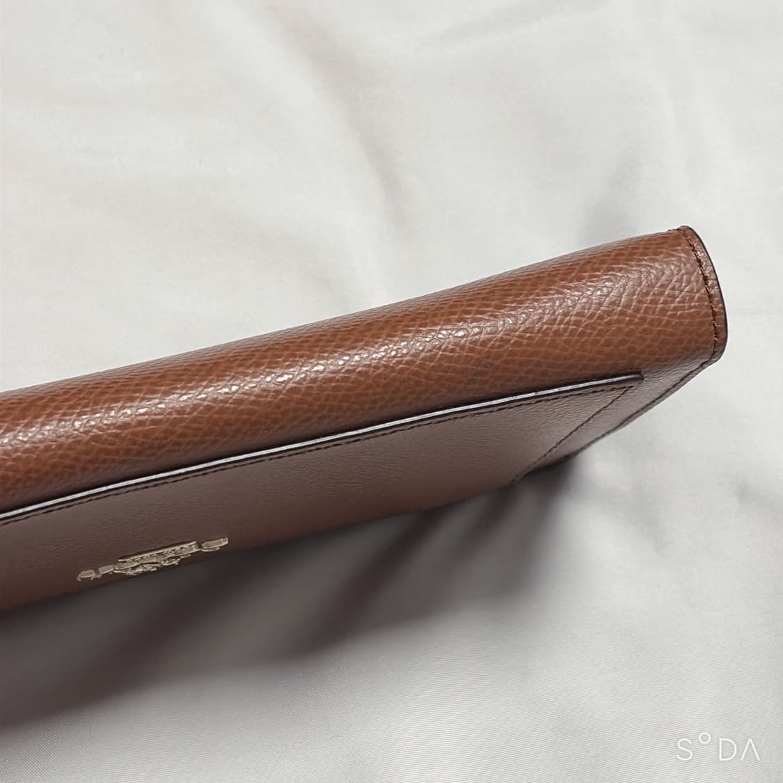 코치 브라운 레더 지퍼 장지갑 상품이미지6