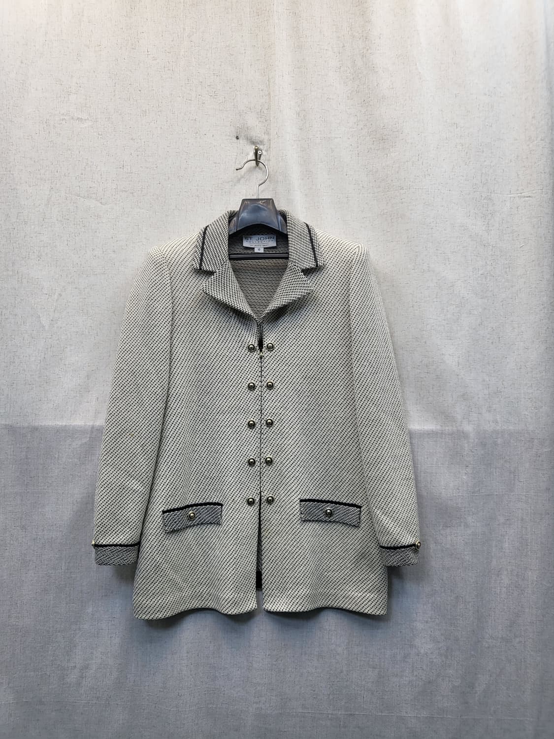 세인트존 트위드 금장 버튼 자켓 상품이미지1