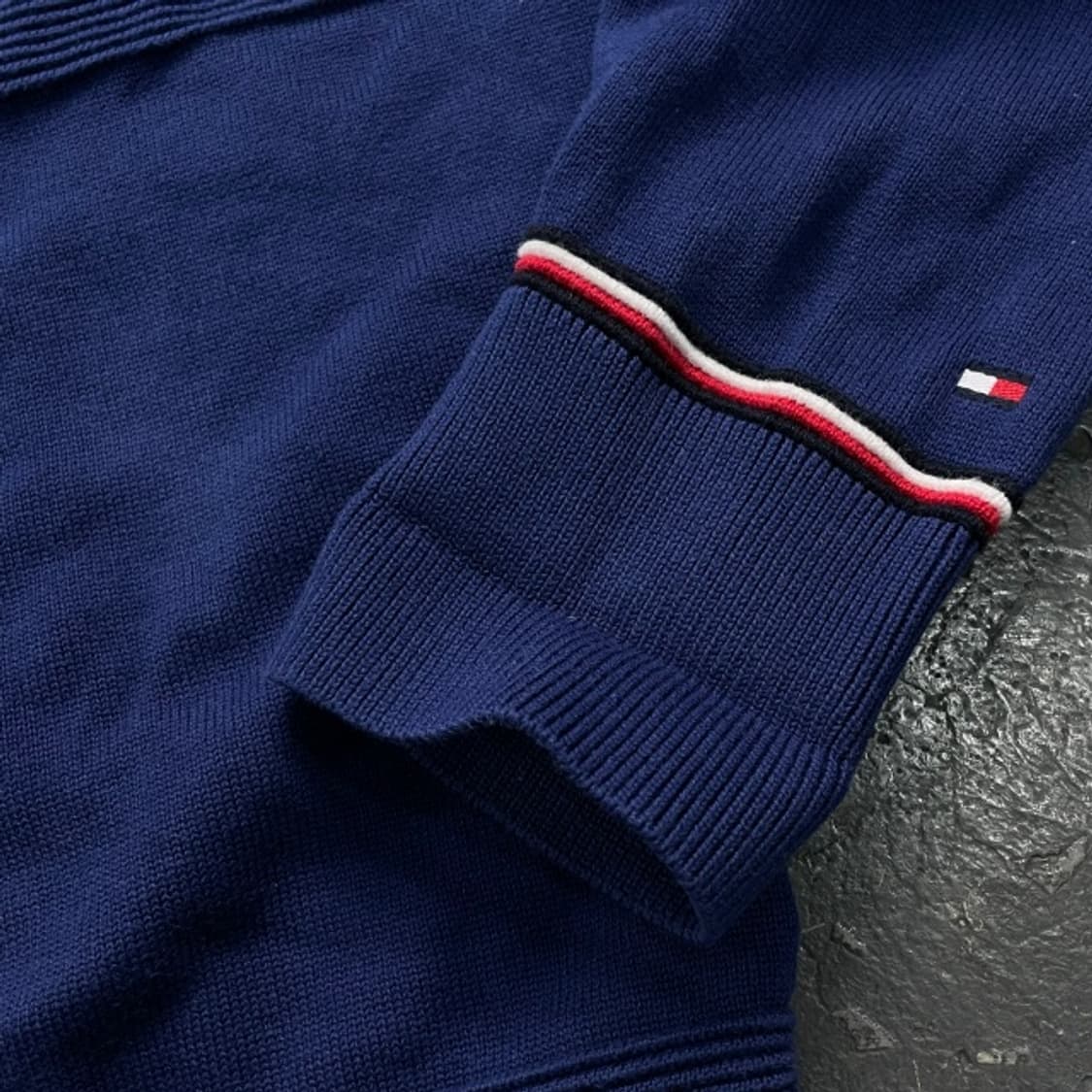 100 타미힐피거 니트집업 상품이미지4