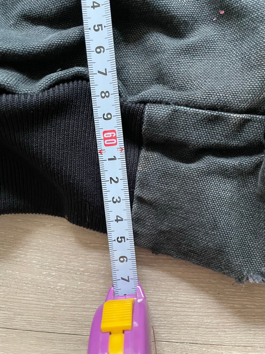 칼하트 J131 BLK 블랙 페인트 액티브 자켓 상품이미지10