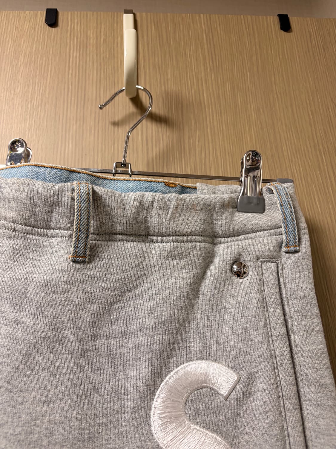 슈프림 블레스 스웨트팬츠 s/m 상품이미지6