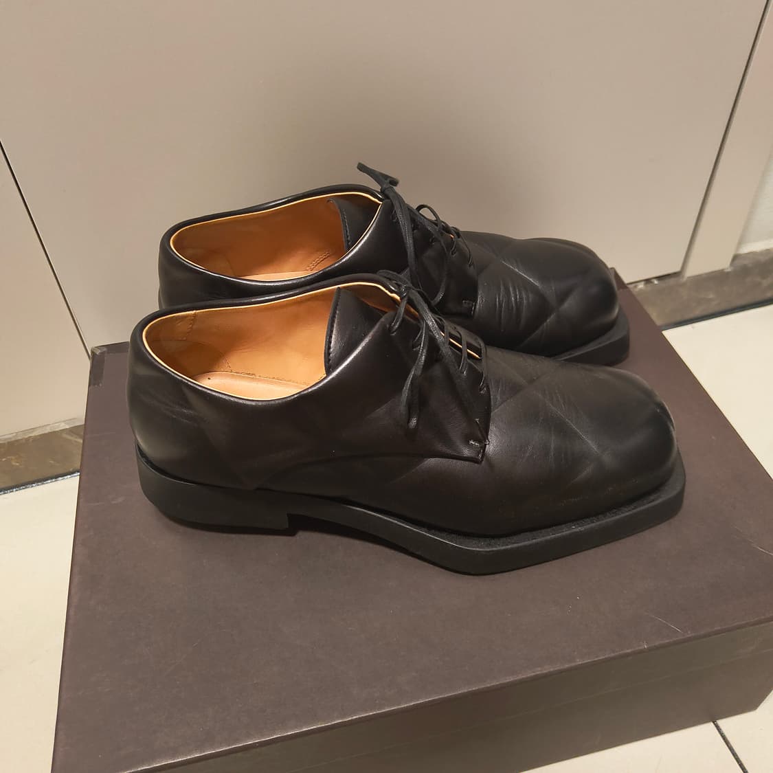 보테가베네타 퀼팅 더비 42.5 상품이미지3