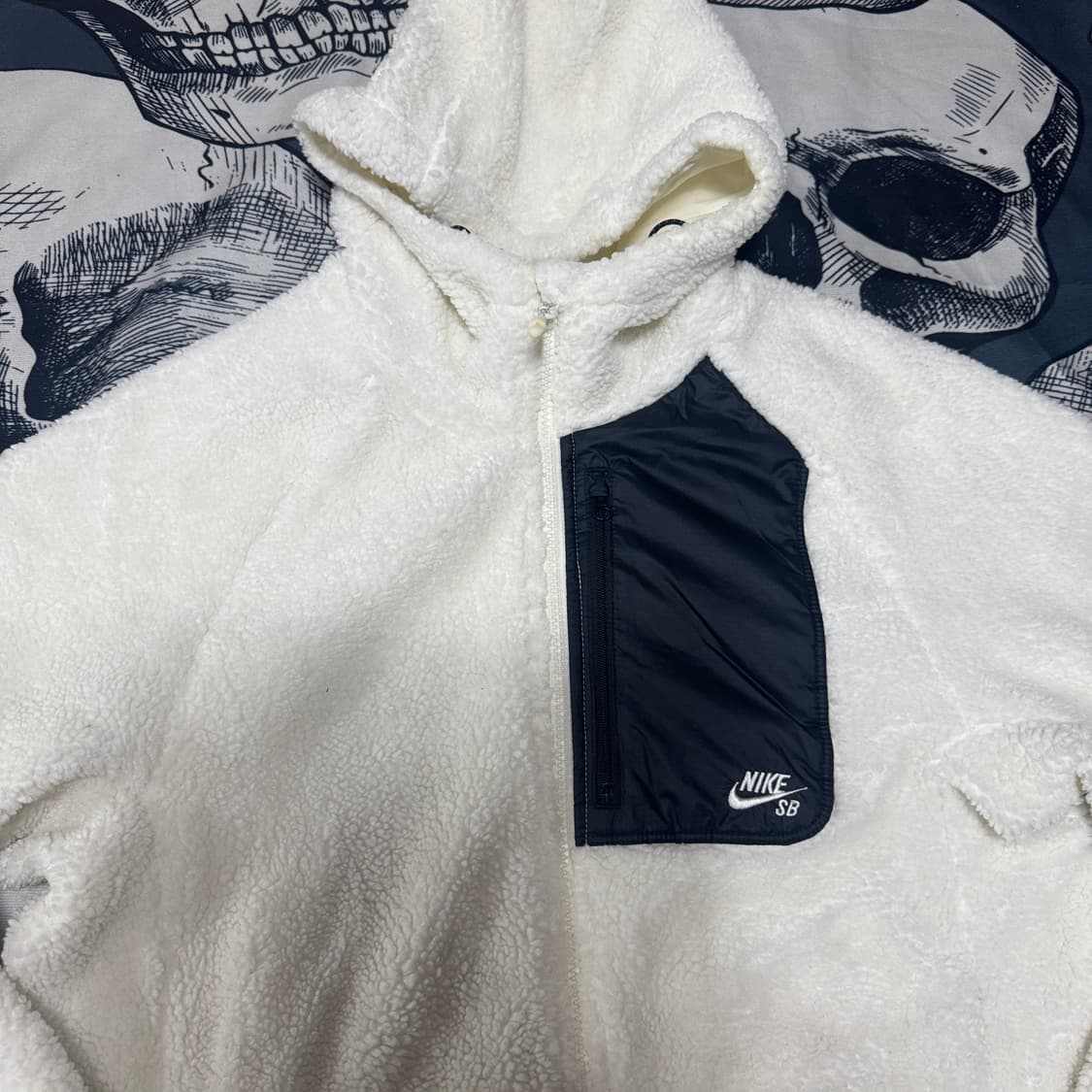 나이키 SB 뽀글이 후드집업 95사이즈  상품이미지3