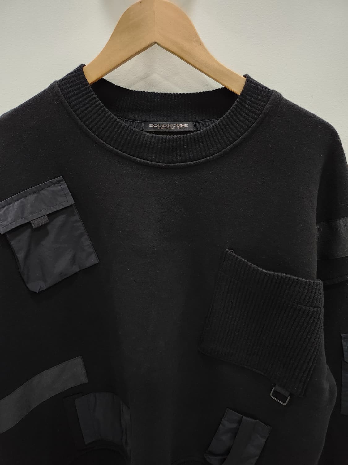 솔리드옴므 우영미 멀티포켓 오버핏 스웻셫ㄷ 상품이미지3