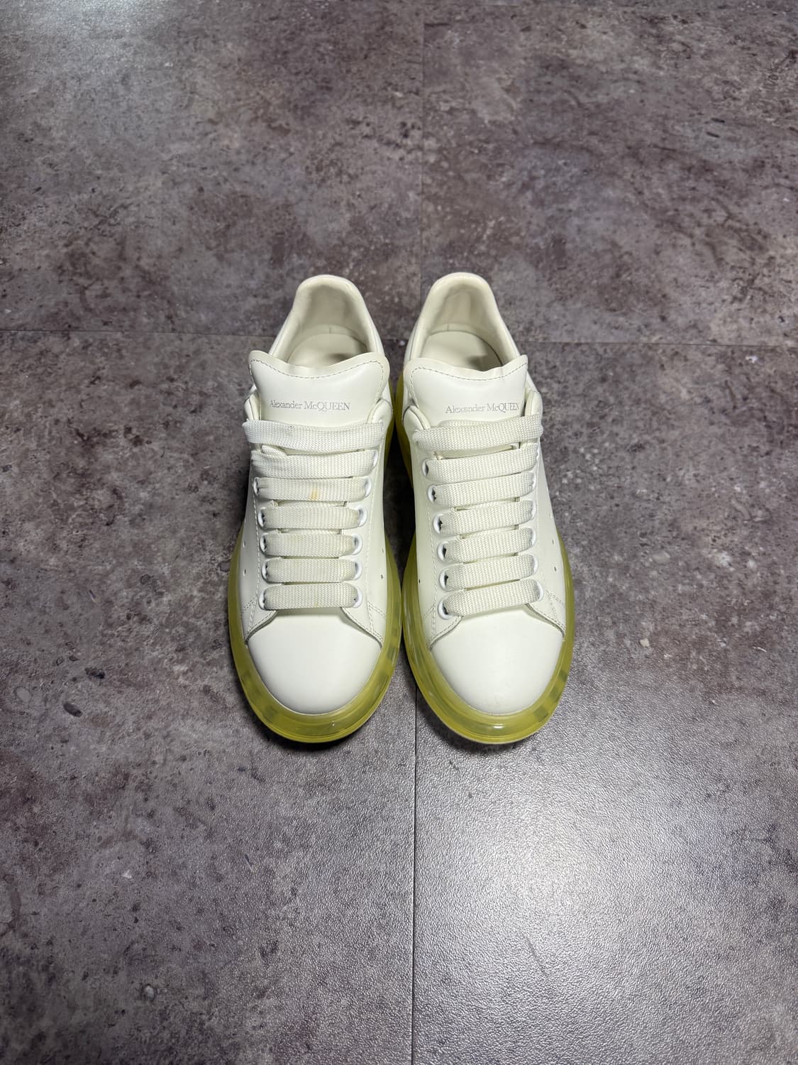 알렉산더맥퀸 오버솔 36.5 230 235 상품이미지2