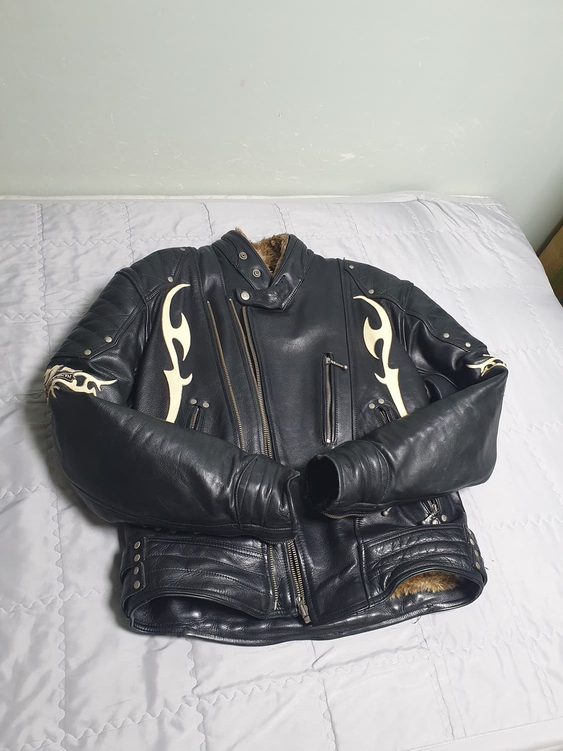 Yellowcorn 메탈스킨 리얼가죽 라이더자켓 레이싱 자켓 가죽자켓 상품이미지2