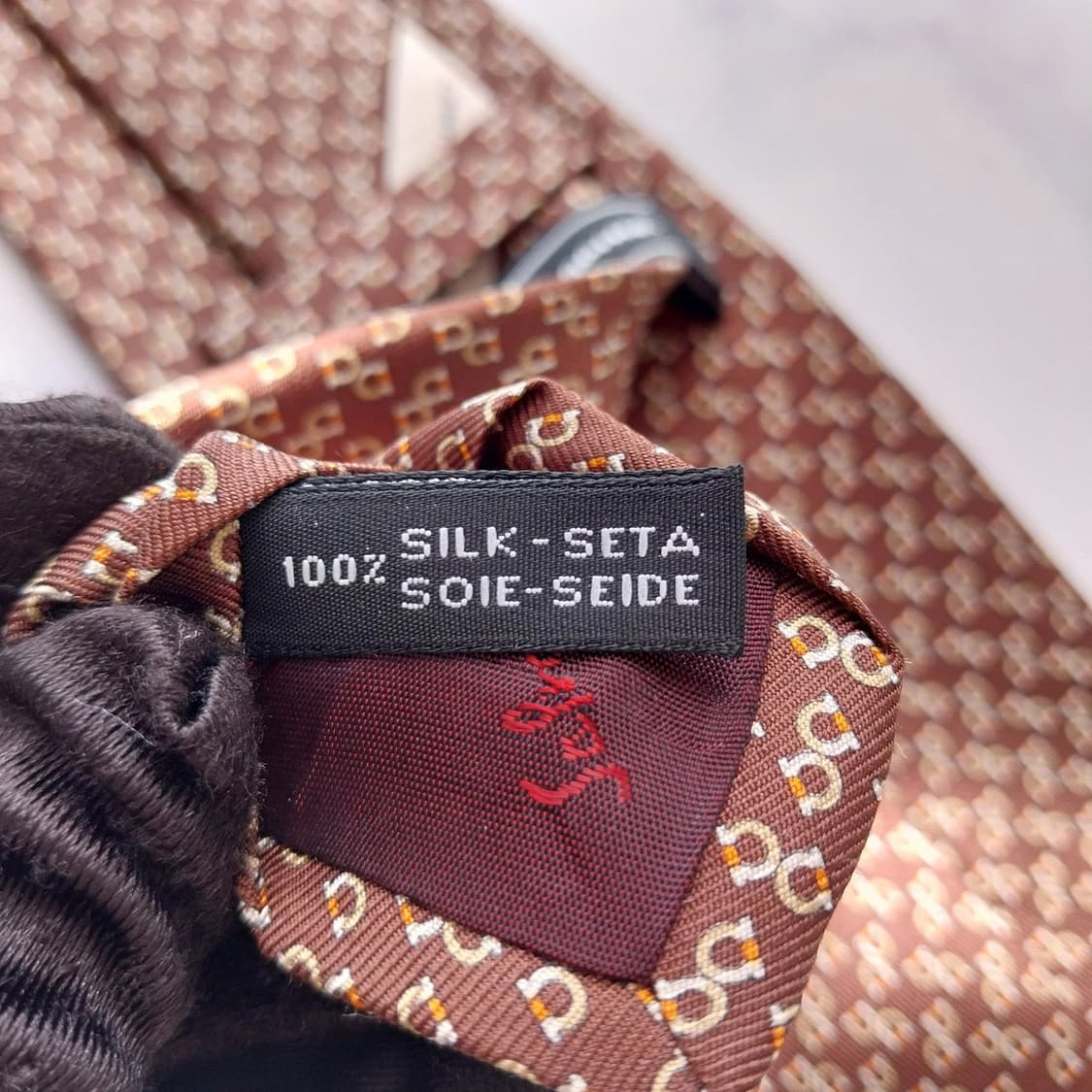 페라가모 실크 간치니 패턴 넥타이 9.2cm S~A+등급 K2350
 상품이미지9