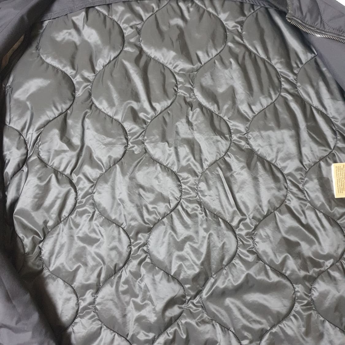 Burberry 버버리  퀼팅 베스트 누빔 경량 조끼 상품이미지6