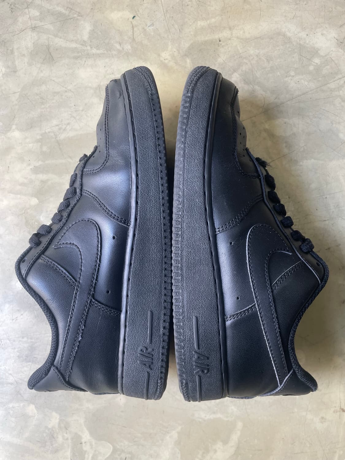 나이키 에어포스 1 블랙 255 상품이미지4