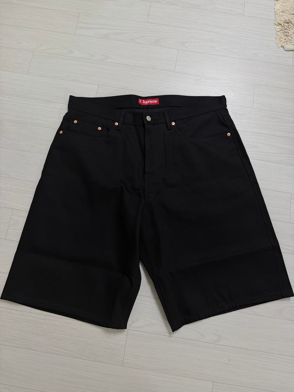 supreme 26ss 배기 셀비지 데님 쇼츠 made in japan 상품이미지1