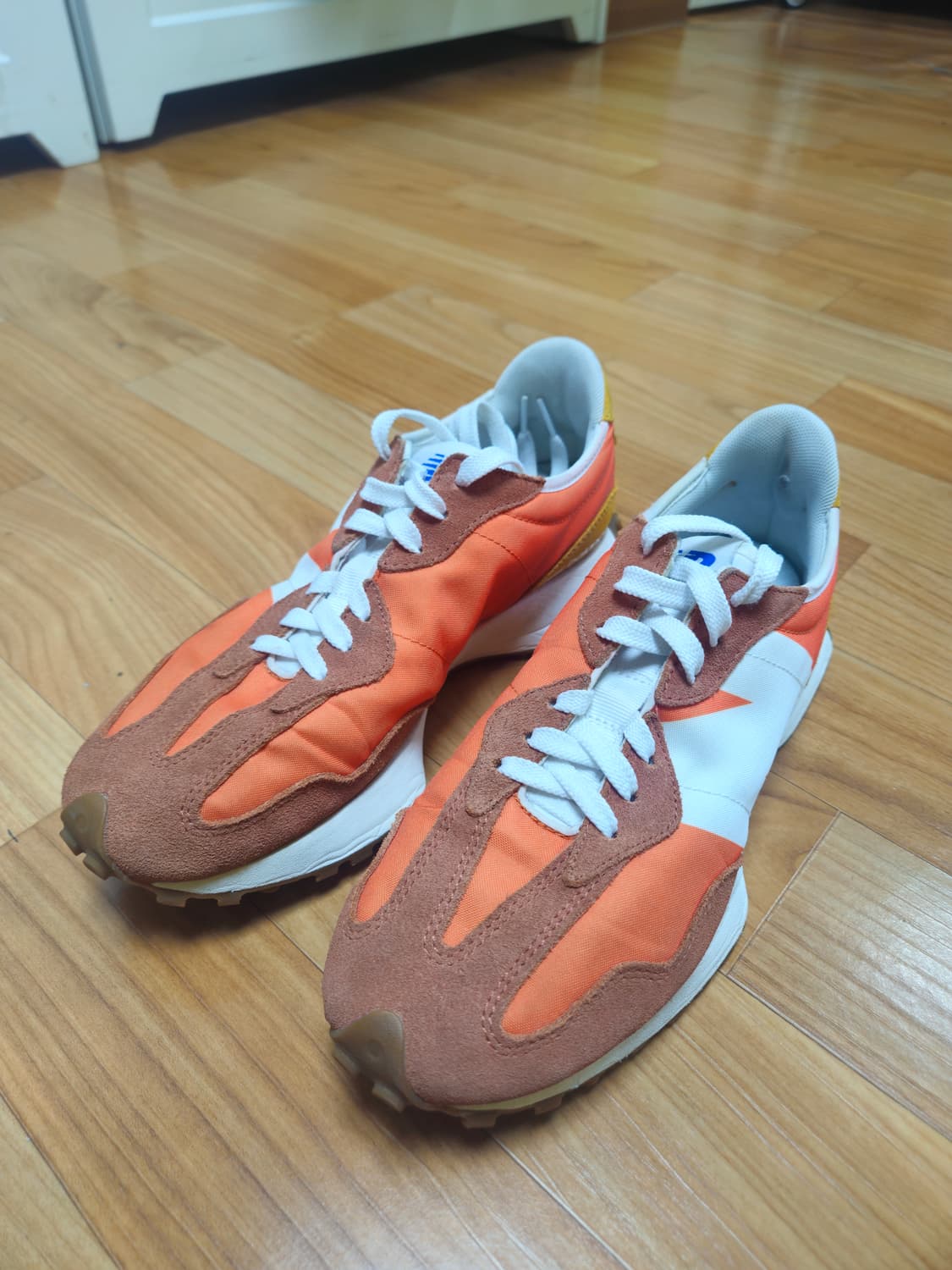 뉴발란스 327 오렌지 270 상품이미지1