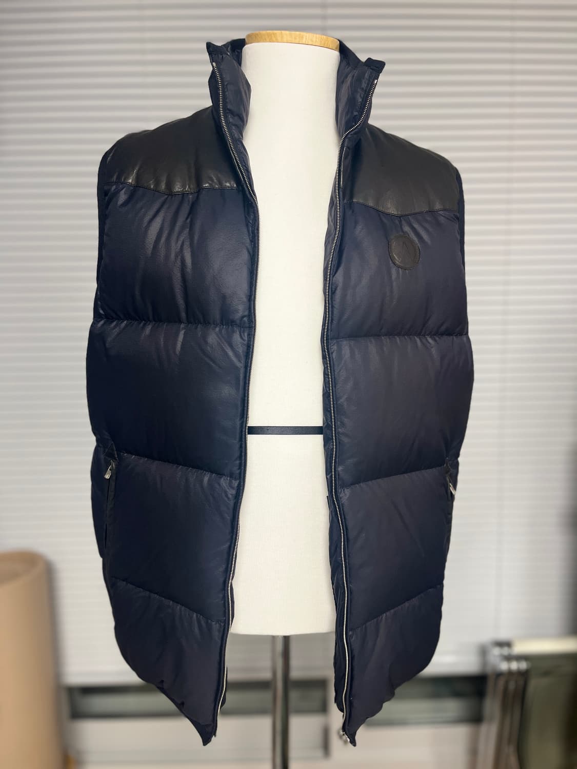 VISVIM 올드비즈빔 올블랙 투톤 레더믹스 패딩베스트 L 상품이미지2